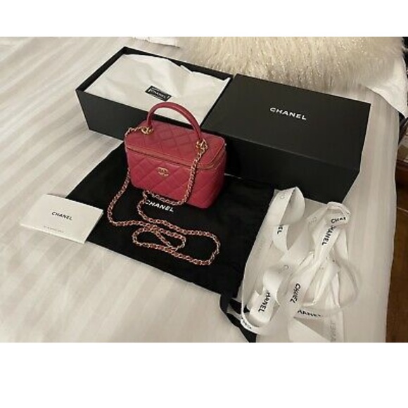 CHANEL 21A Top Handle Small Vanity on Chain BNIB FULL SET - Picture 2 of 12